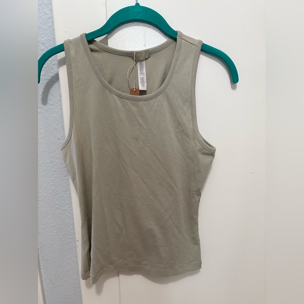 NWT SKIMS Long Boyfriend Tank in Talc - Picture 5 of 6